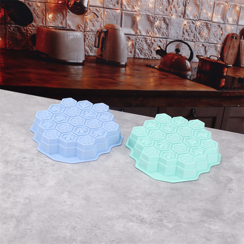 Silicone 19 Mobile Bee Honeyco - Soap Making Tools 评论和价格