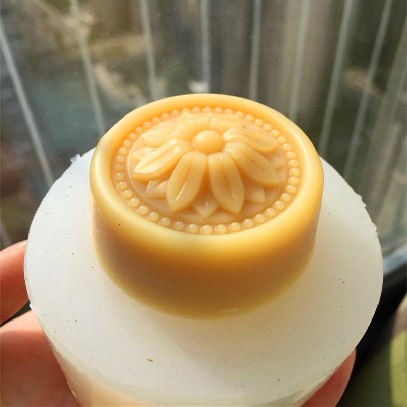 Round Classic Soap Mold DIY Ha - Soap Making Process 评论和价格